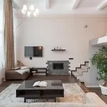 Spacious & Cozy Loft Near Old Town